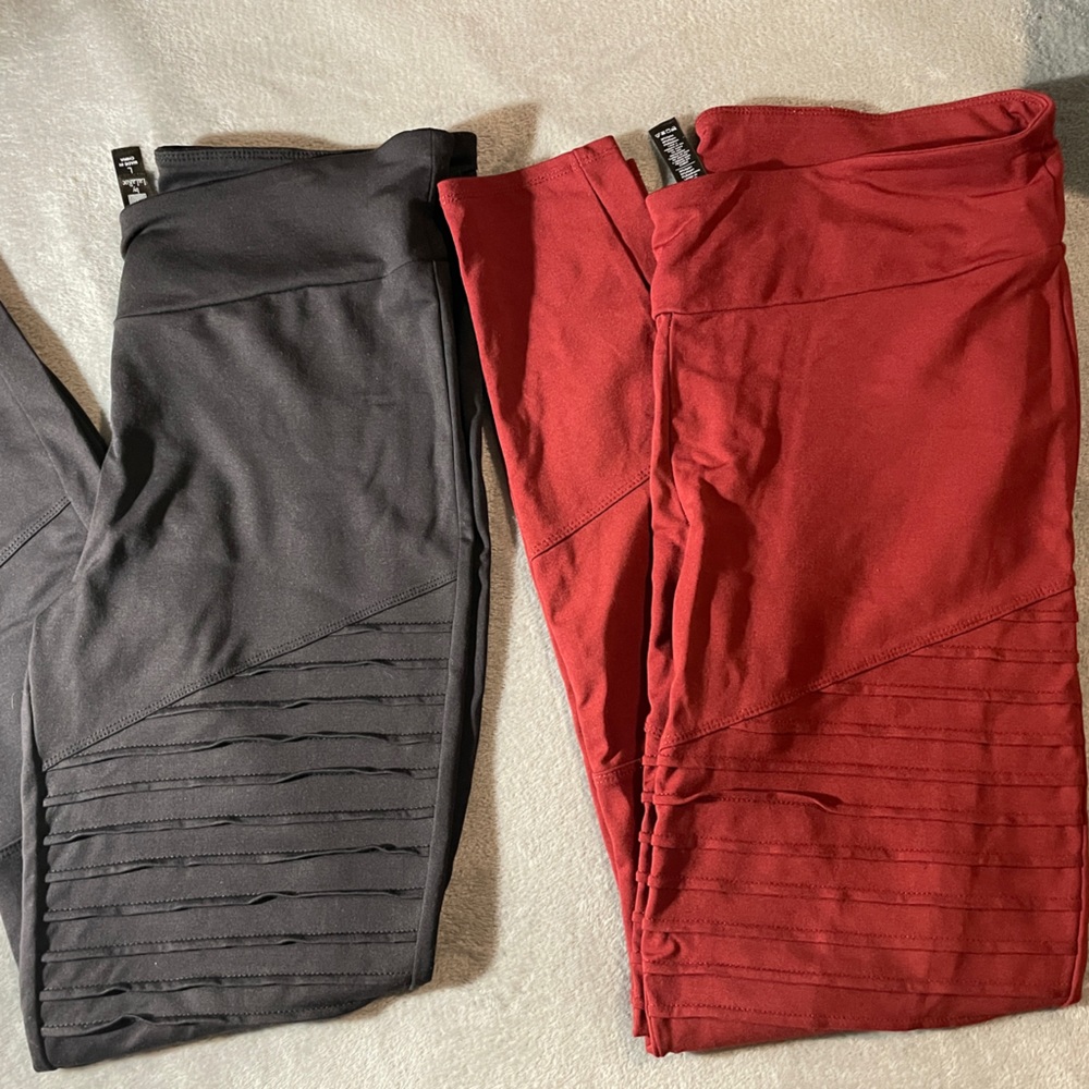 Lot of 2 LuLaRoe Luxe Moto Jeggings - Black & Dark Red Size Large